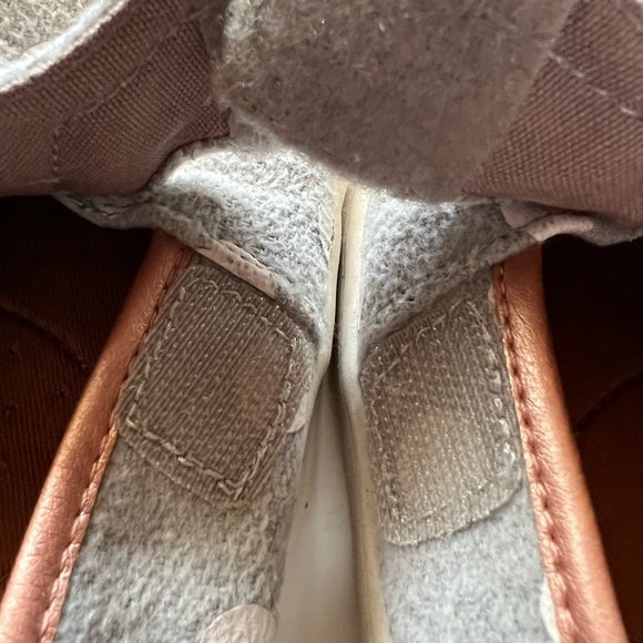 Girls TOMS shoes size 11 - Picture 4 of 6